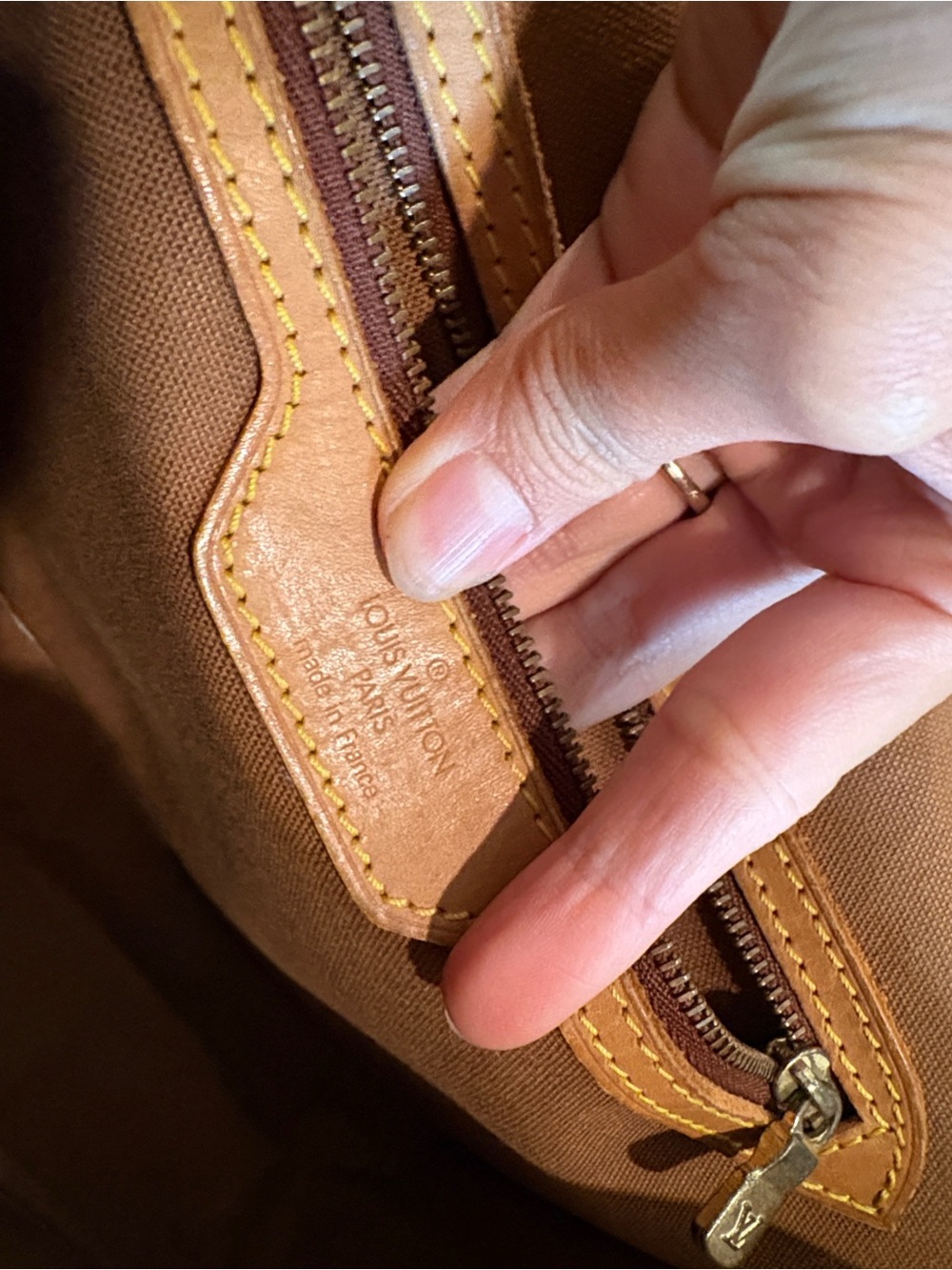 Louis Vuitton Gibeciere MM Brown Monogram Crossbody Bag - Picture 11 of 15
